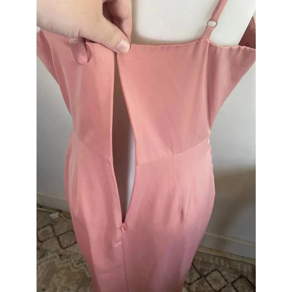 Showpo Dazzling Lights Cowl Drape MIDI Dress Pink Peach Satin Size 6‎ US 0209 - Picture 10 of 16